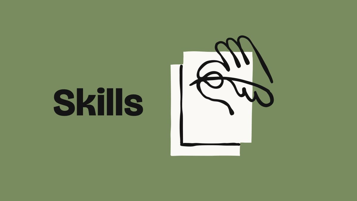 Una caja de herramientas entomológica vintage con etiquetas SKILL.md sobre fondo crema — portada de cómo crear Skills en Claude para tu empresa