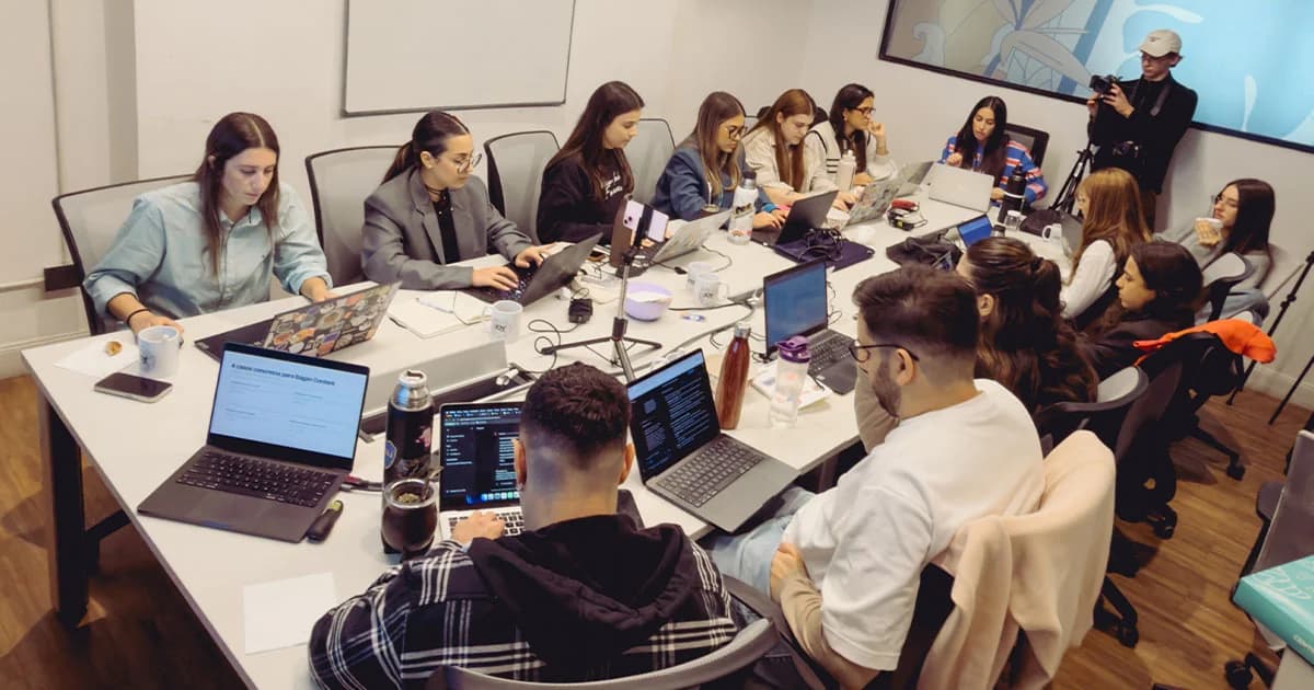 Taller interactivo de IA aplicado a casos reales de la agencia Bagan Content