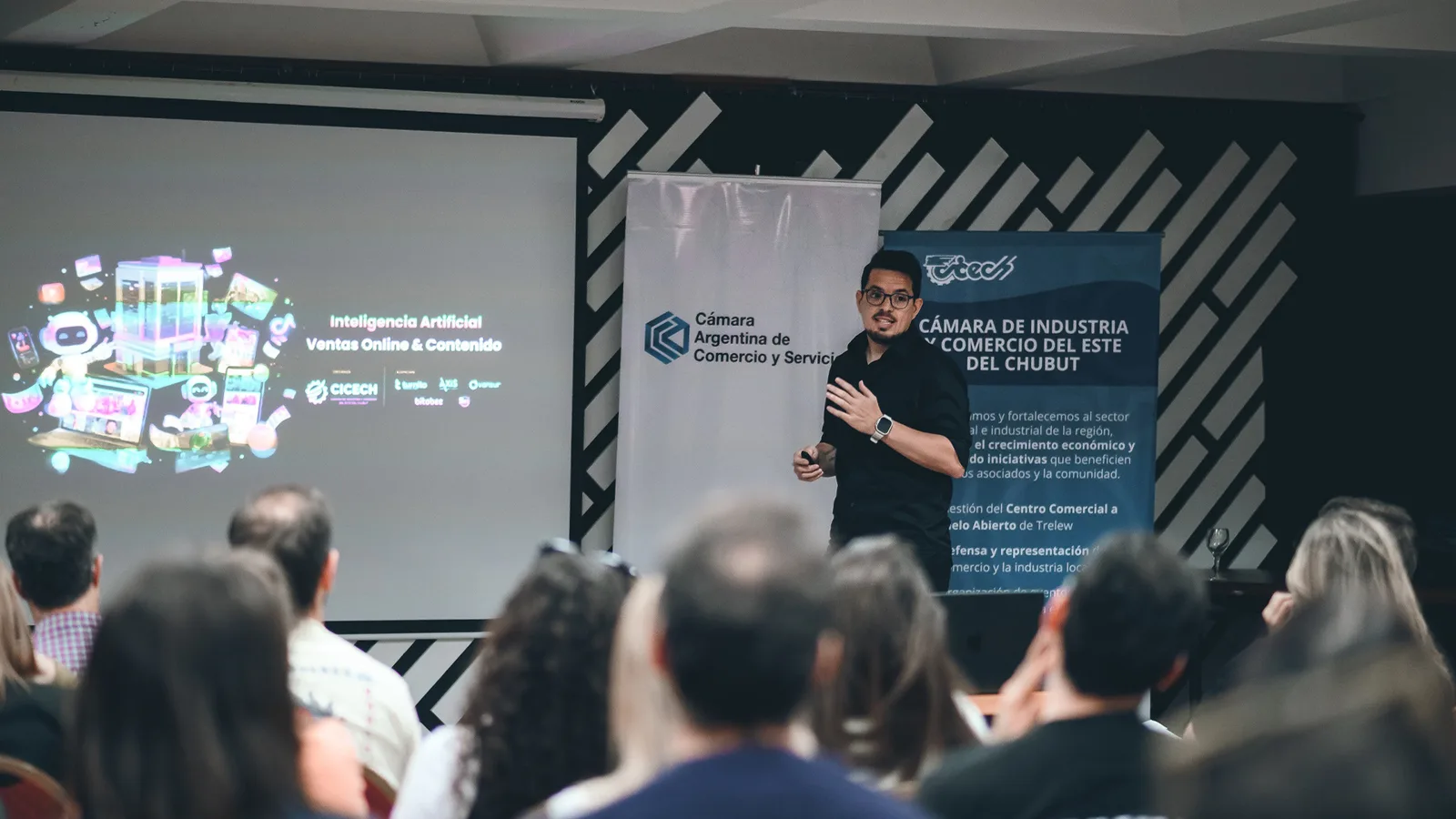 Inteligencia Artificial, Ventas y Contenido — foto 2