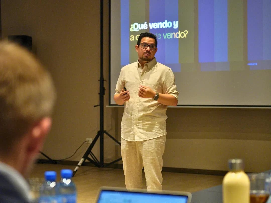 Taller de IA para Gerentes: personas, procesos y producto — foto 1
